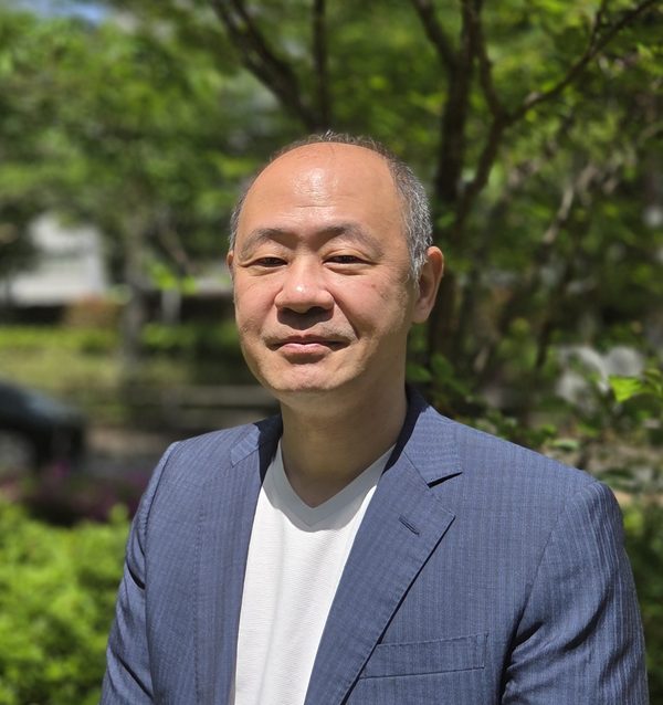 代表取締役 浦山二郎
